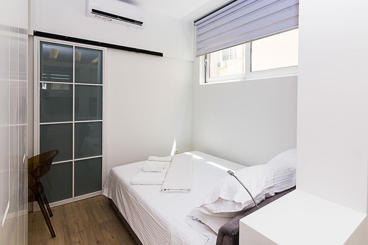 Brand New Flat For 4 Ppl Next To Syntagma Sq. Leilighet Athen Eksteriør bilde