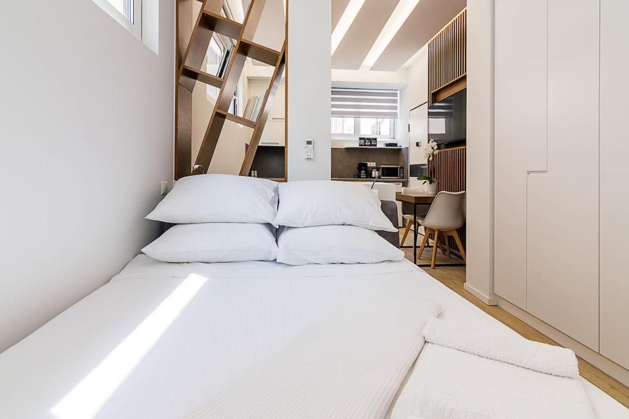 Brand New Flat For 4 Ppl Next To Syntagma Sq. Leilighet Athen Eksteriør bilde